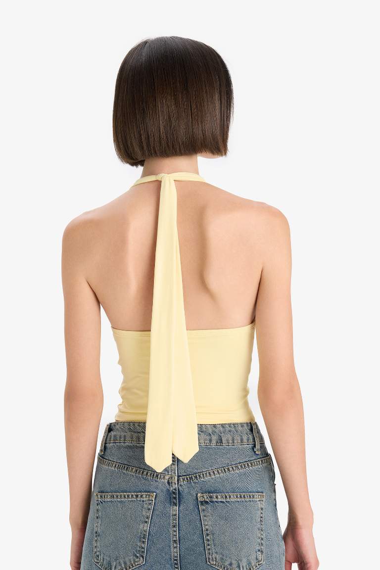 Slim Fit Dar Kesim Halter Yaka Atlet