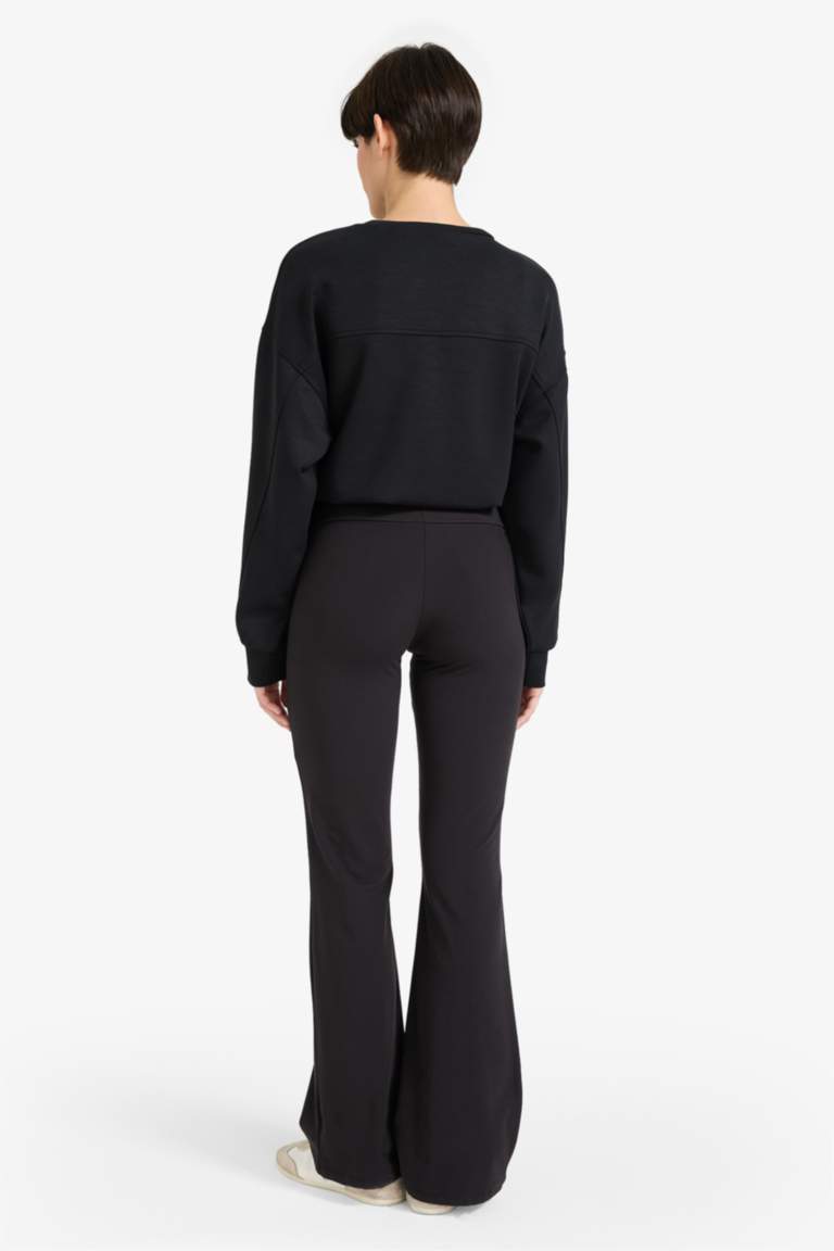 بنطلون نسيج مشروط برجل واسع