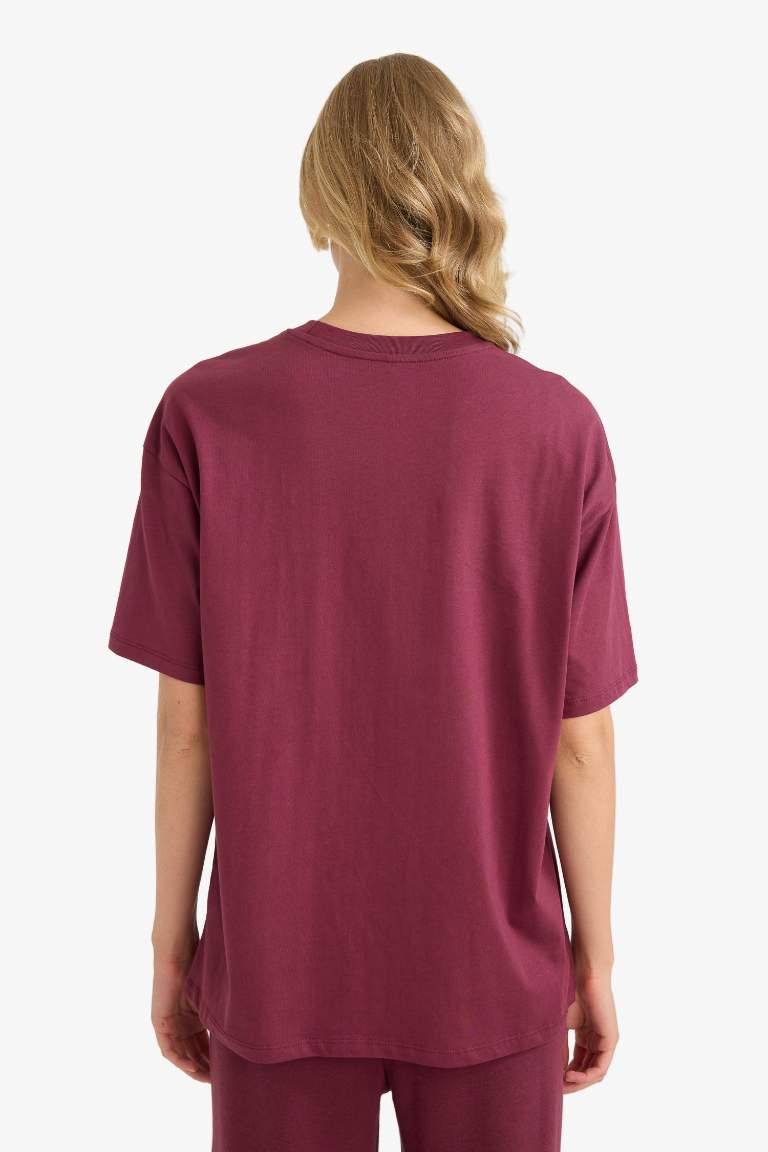 Woman Short Sleeve T-Shirt