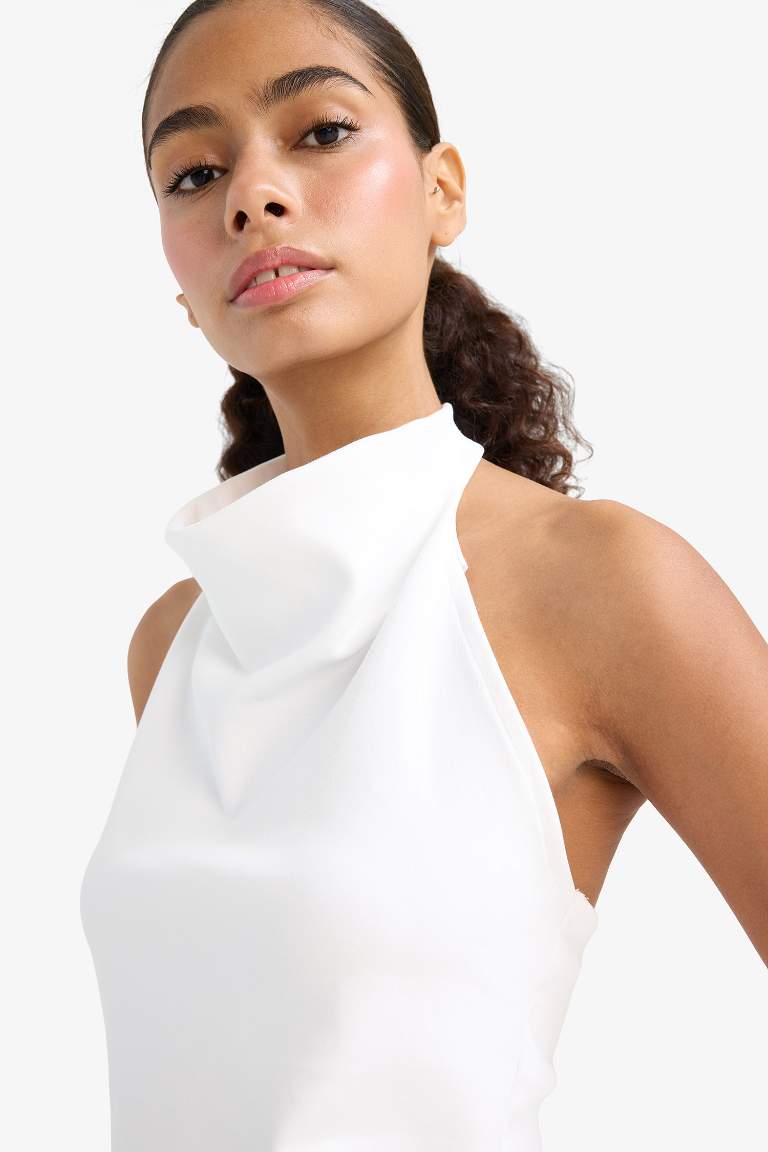 Slim Fit Halter Neck Blouse