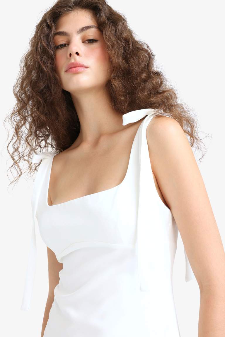 Bodycon Vücudu Saran Kare Yaka Kolsuz Mini Elbise