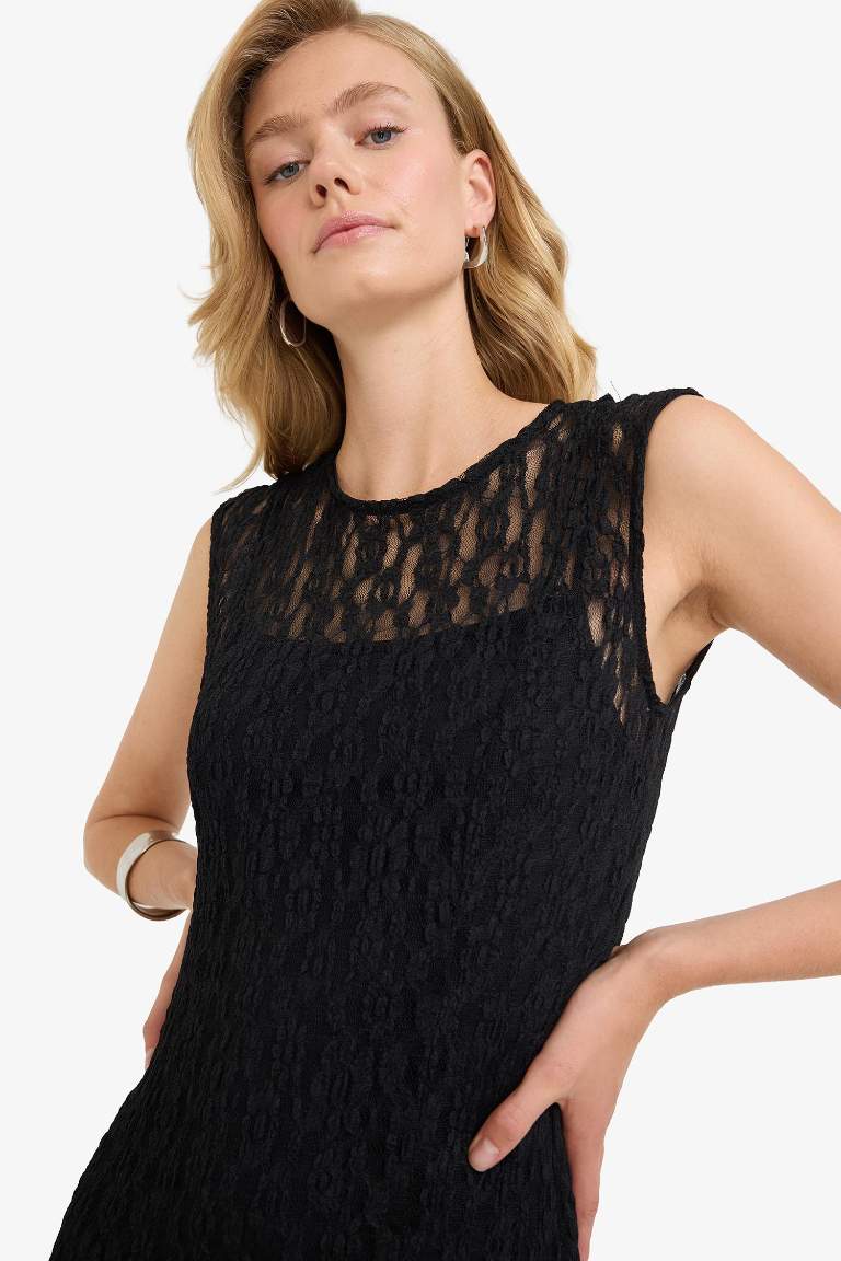 Fitted Bisiklet Yaka Dantel Kısa Kollu Maxi Elbise