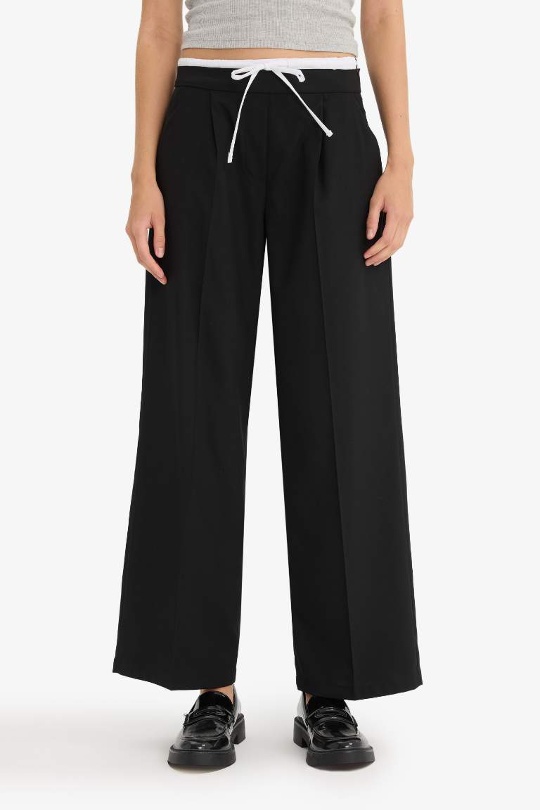 Wide Leg Regular Waist Pocket Detail Trousers