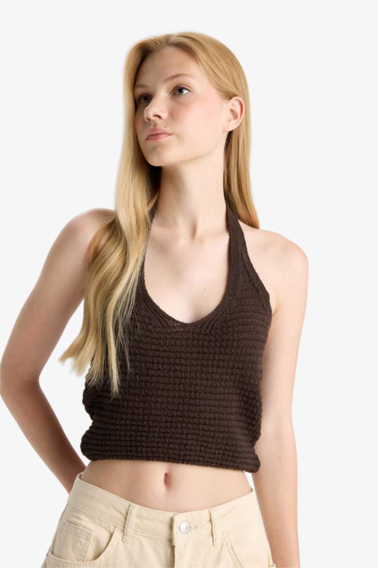 Slim Fit Halter Neck Tank Top