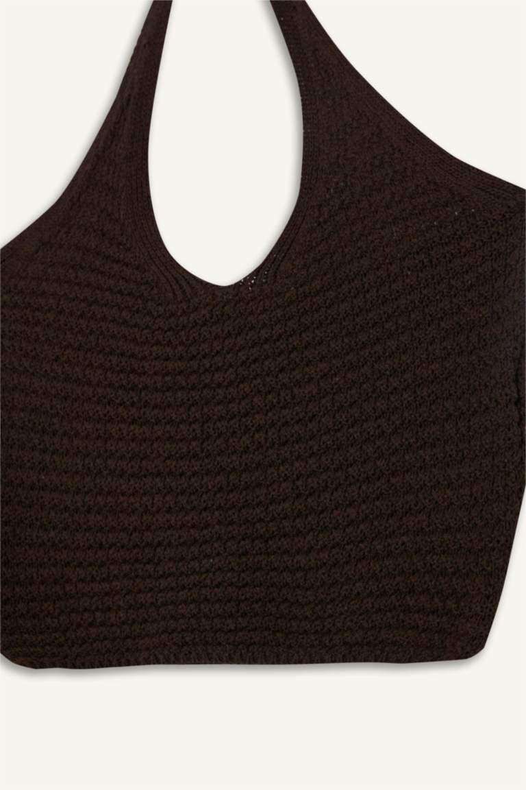 Slim Fit Halter Neck Tank Top