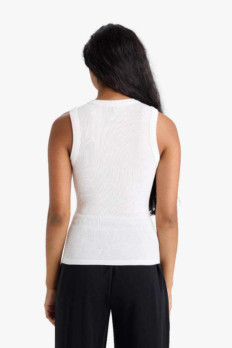 Slim Fit Basic Camisole Crew Neck Tank Top