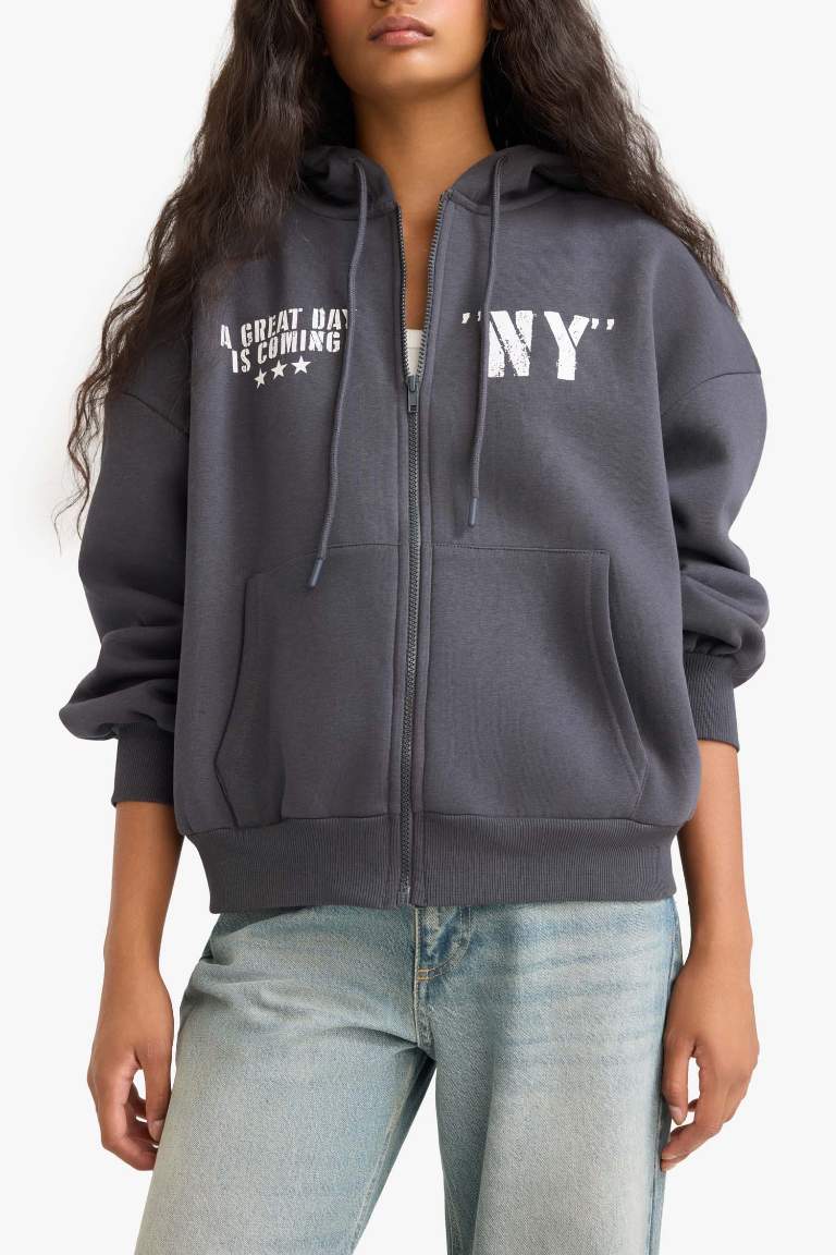 Oversize Fit Hooded Back Printed Thick Cardigan