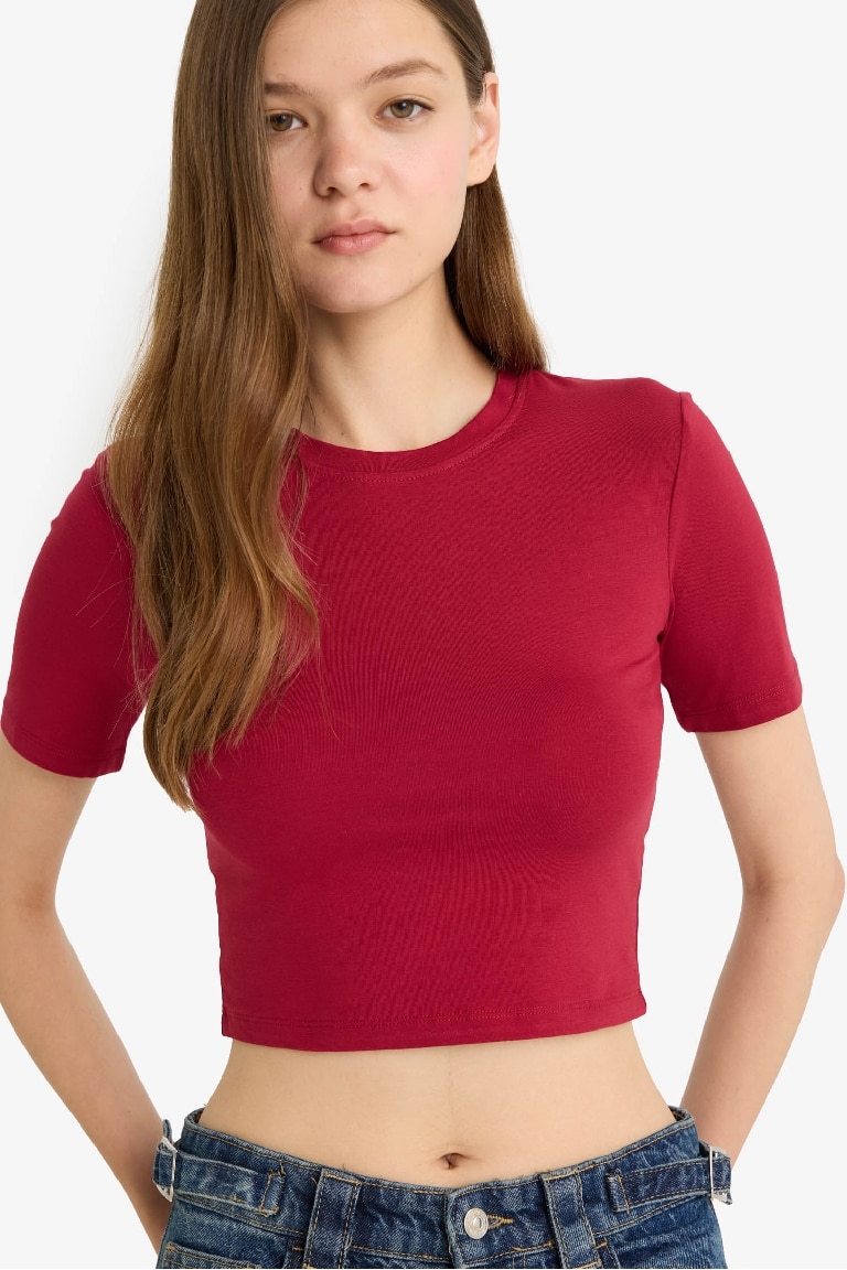 Coool Fitted Crop Basic Düz Kısa Kollu Tişört