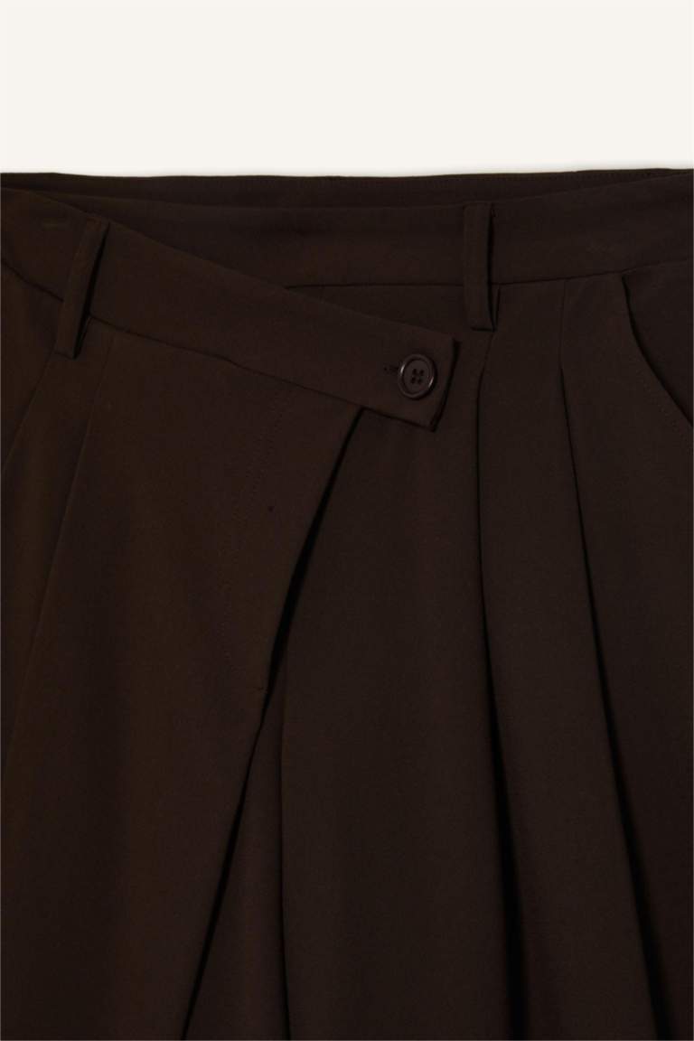 بنطلون باجي فيت بسحاب وخصر عادي