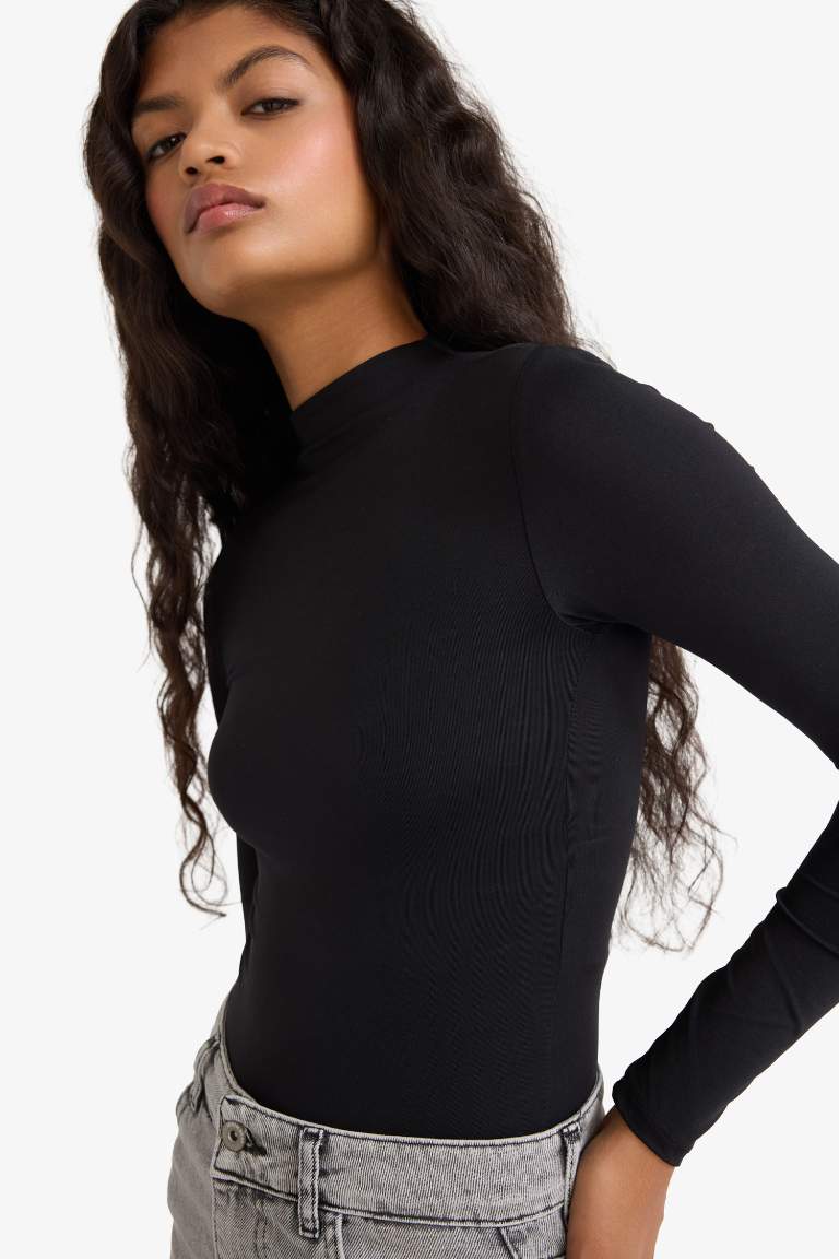Long Sleeve Snap Bodysuit