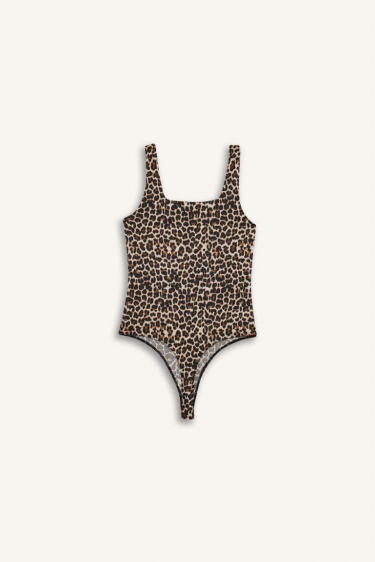 Square Collar Tank Top