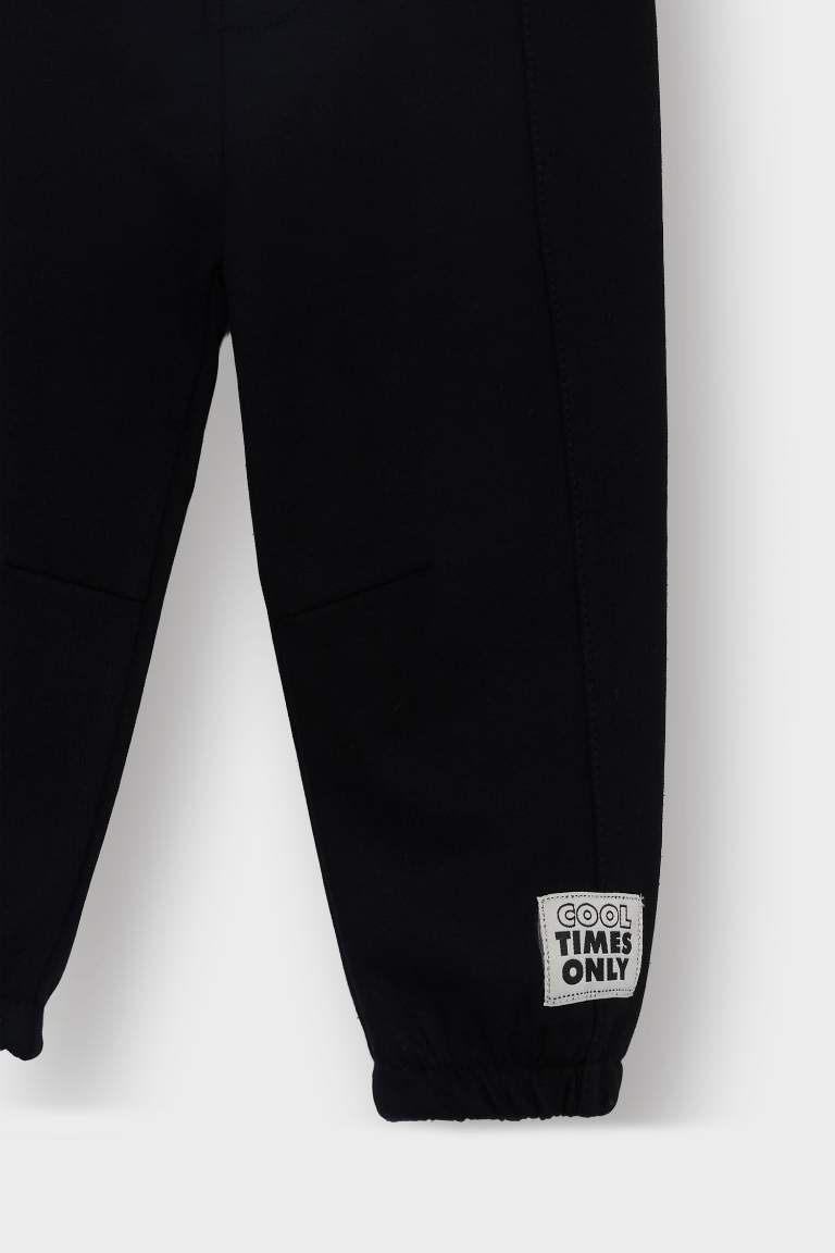 2 piece Regular Fit Trousers