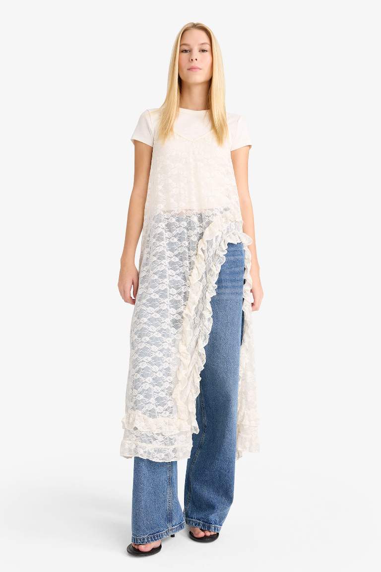 A Cut V-Neck Lace Maxi Dress