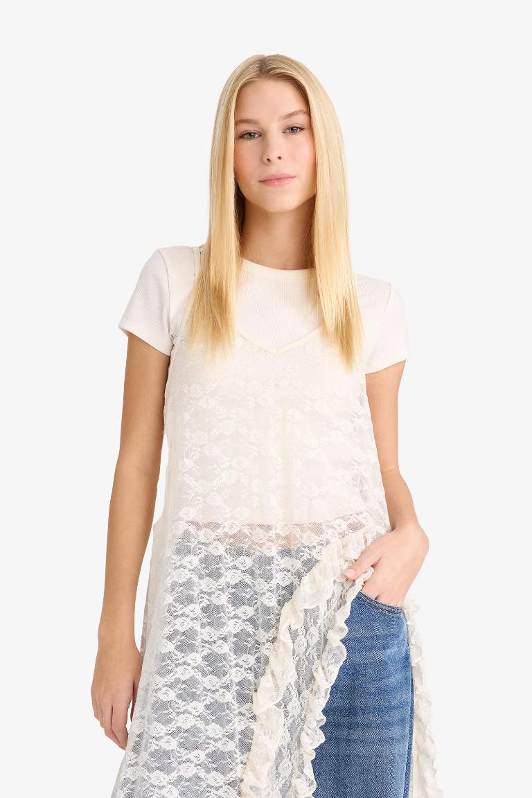 A Cut V-Neck Lace Maxi Dress