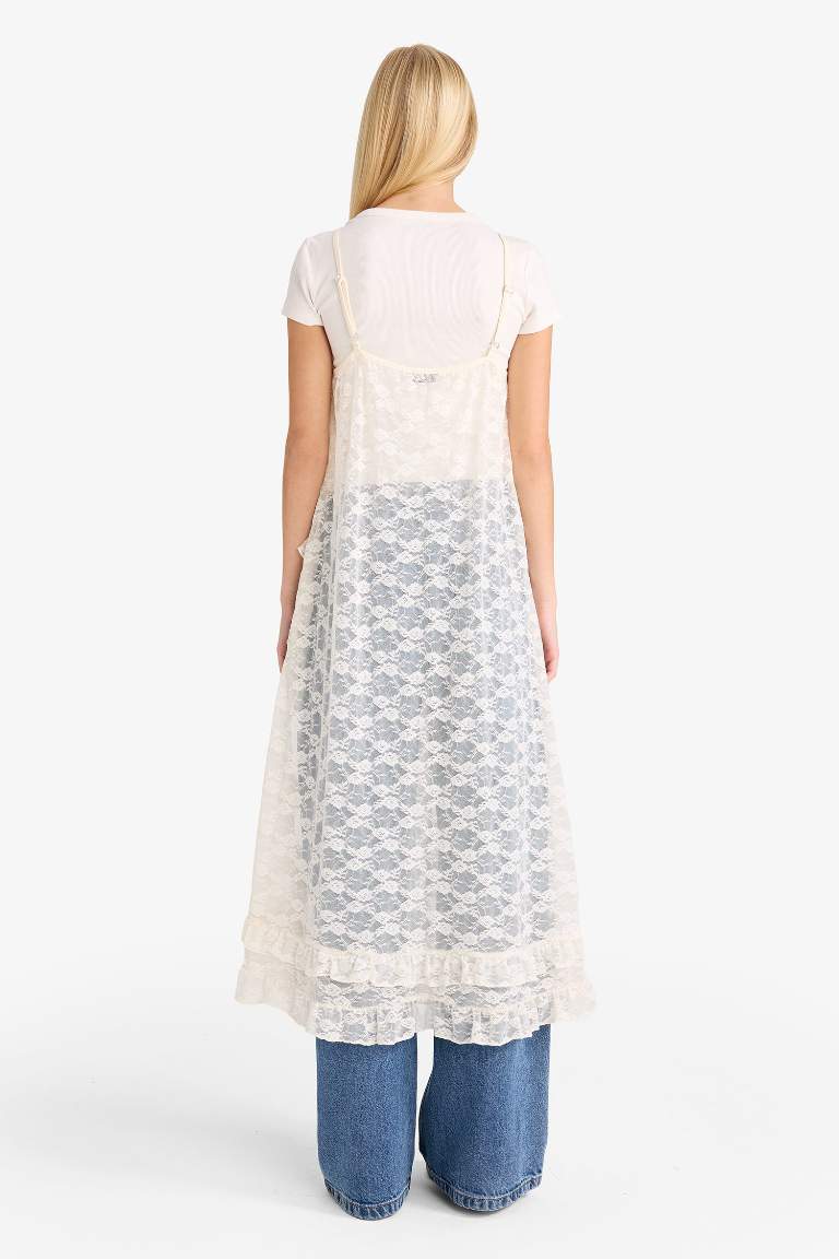 A Cut V-Neck Lace Maxi Dress