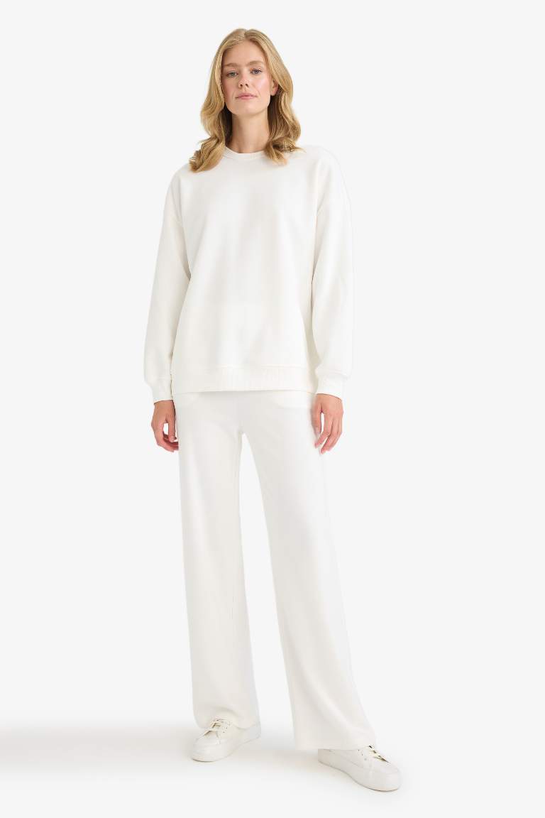 Oversize Geniş Kalıp Bisiklet Yaka Basic Düz Kalın Sweatshirt