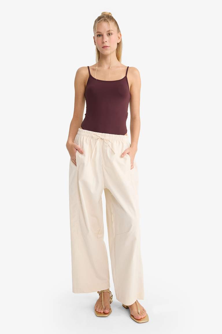 Barrel Fit Regular Waist Gabardine Trousers