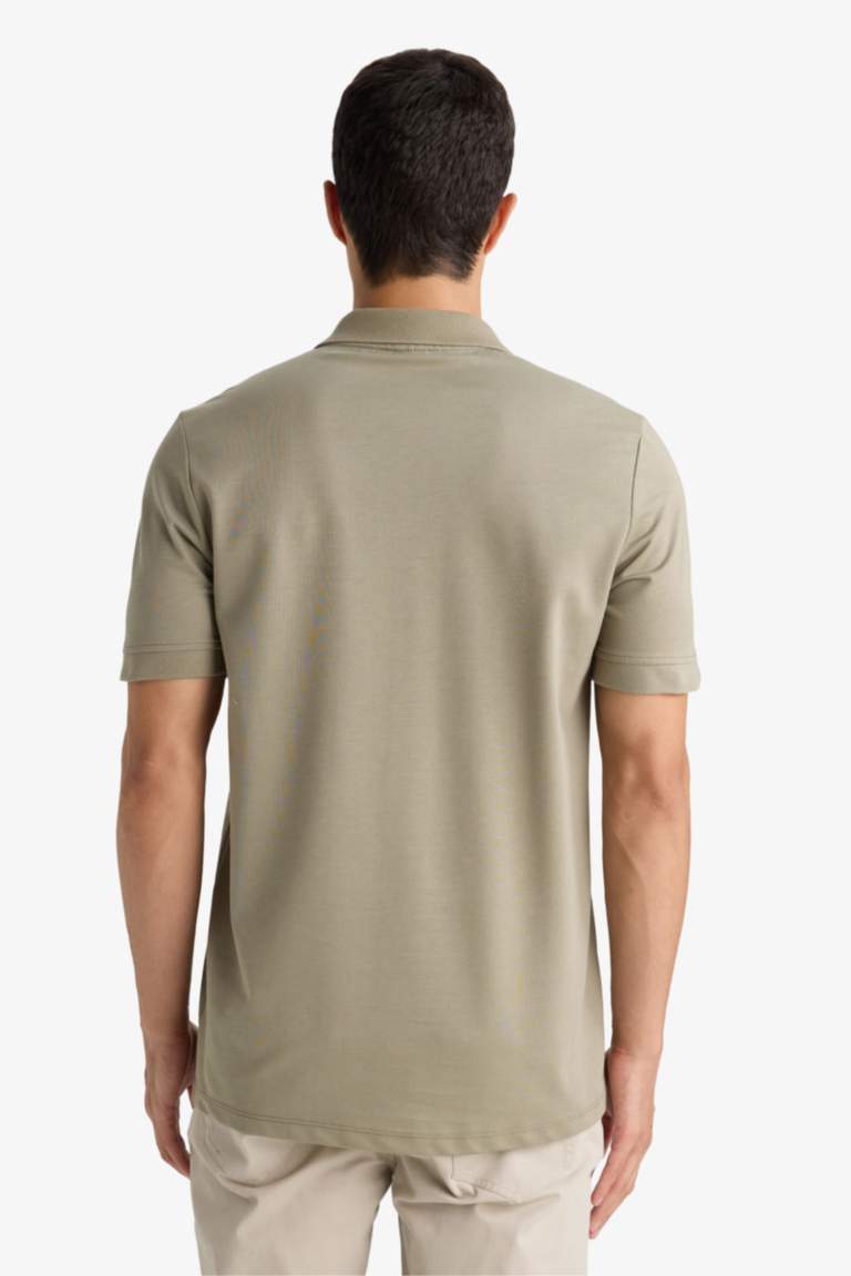 Polo Yaka Pike Kısa Kollu Tişört