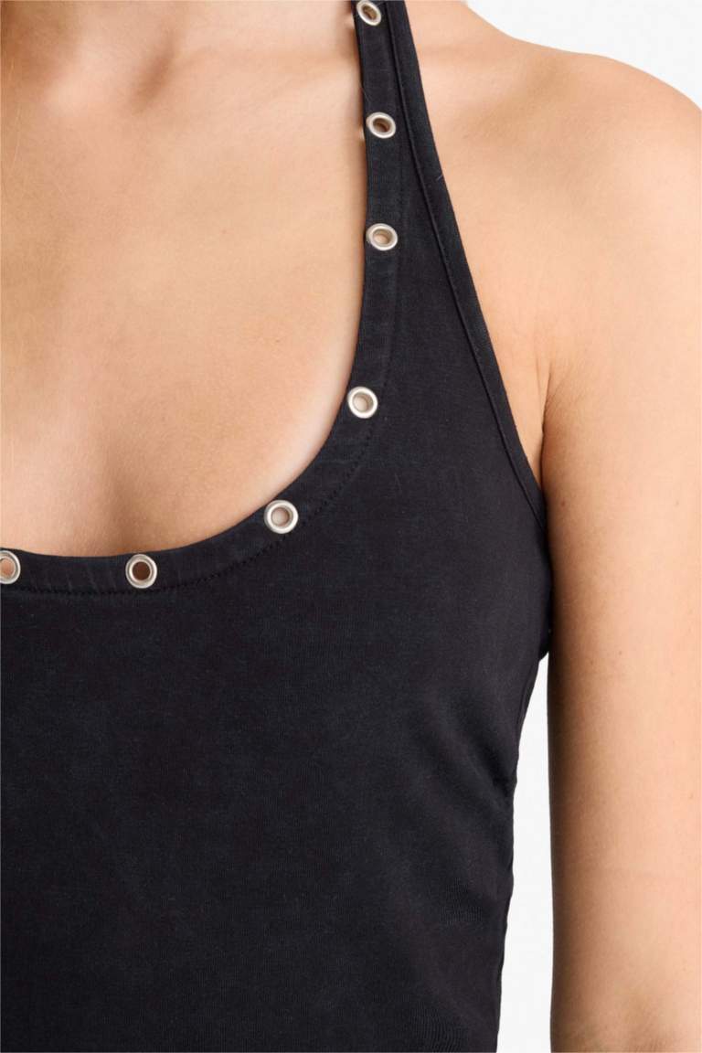 Slim Fit Halter Collar Tank Top