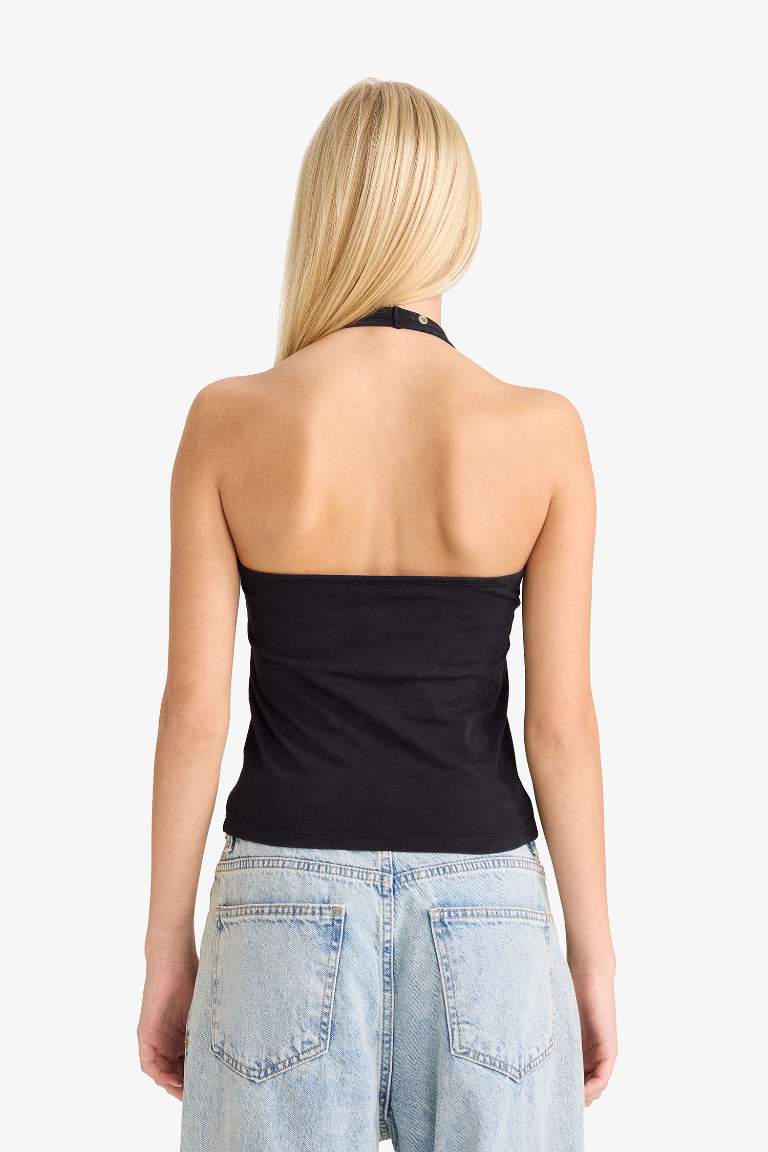 Slim Fit Halter Collar Tank Top