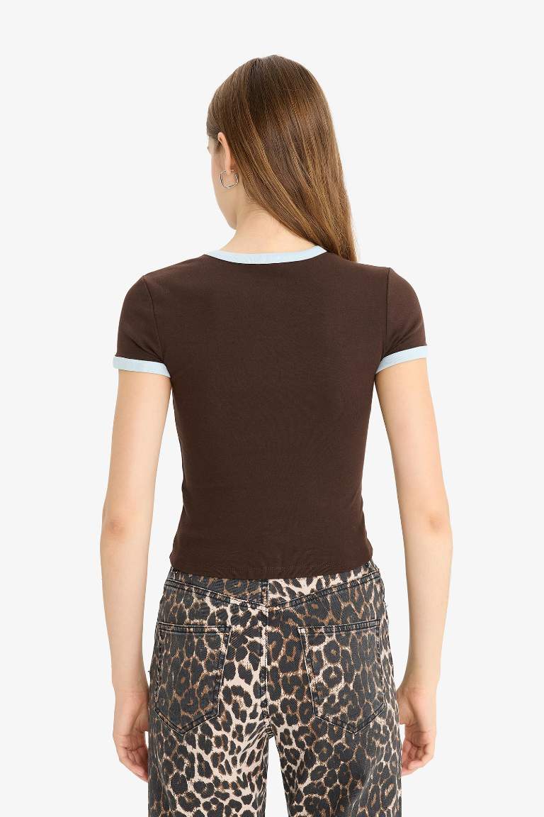 Fitted Bisiklet Yaka Ribana Kısa Kollu Tişört