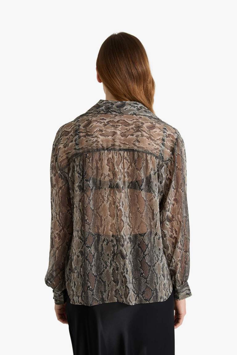 Regular Fit Yılan Derisi Desenli Şifon Uzun Kollu Gömlek