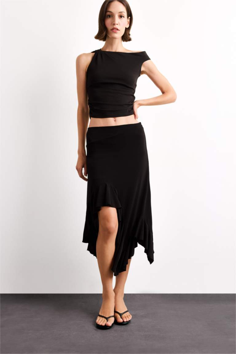 Beli Lastikli Asimetrik Midi Etek