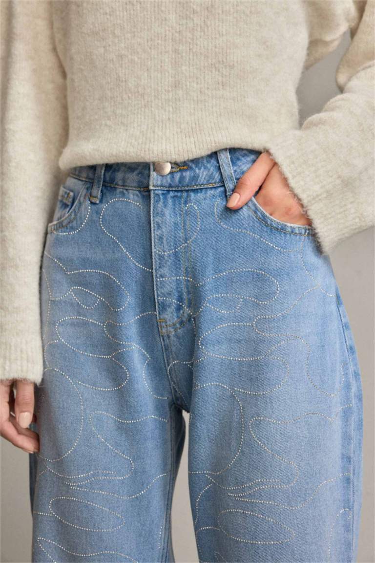 بنطرون جينز باجي فيت