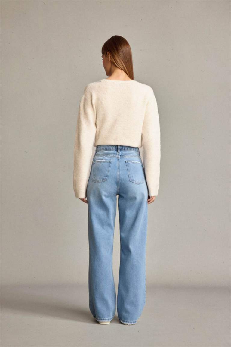 بنطرون جينز باجي فيت