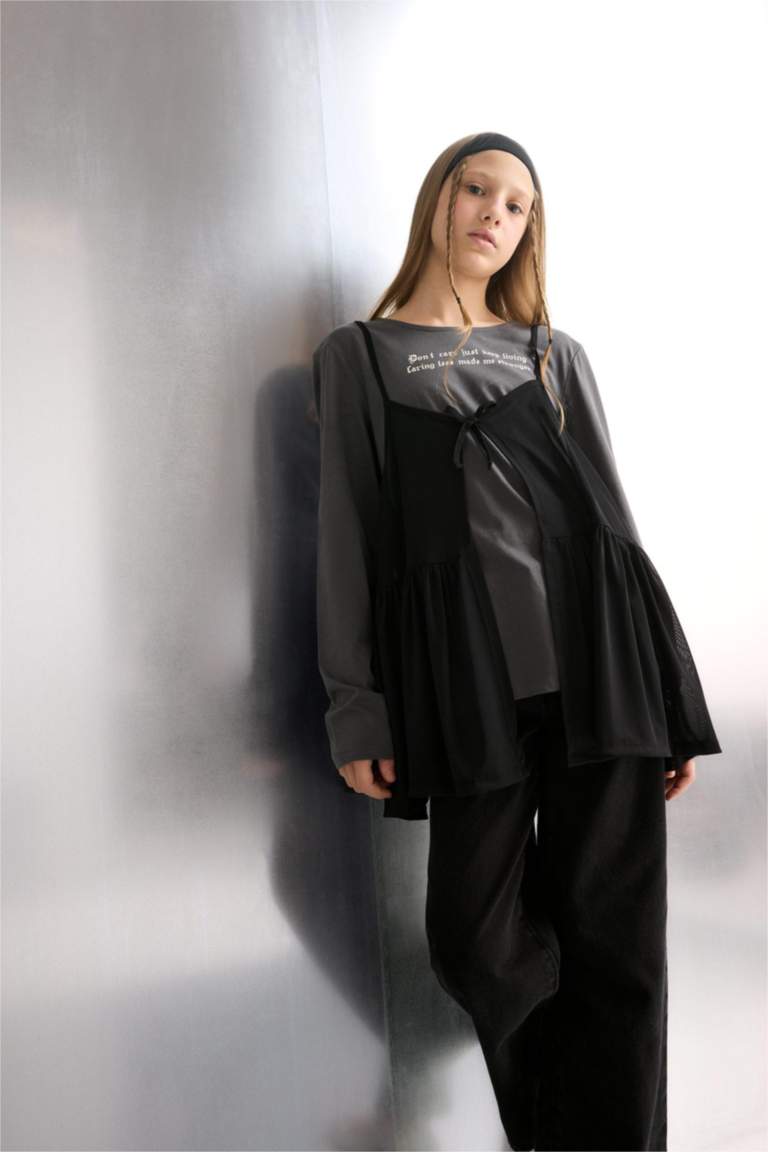 تيشيرت كم طويل بطبعة شعار قصة فضفاضة برقبة مستديرة