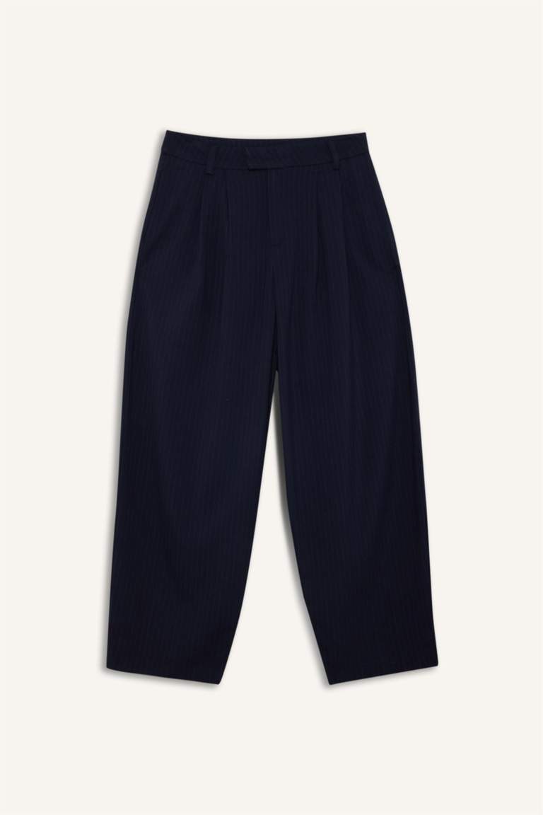 Barrel Fit Half Zippered Ankle Length Trousers