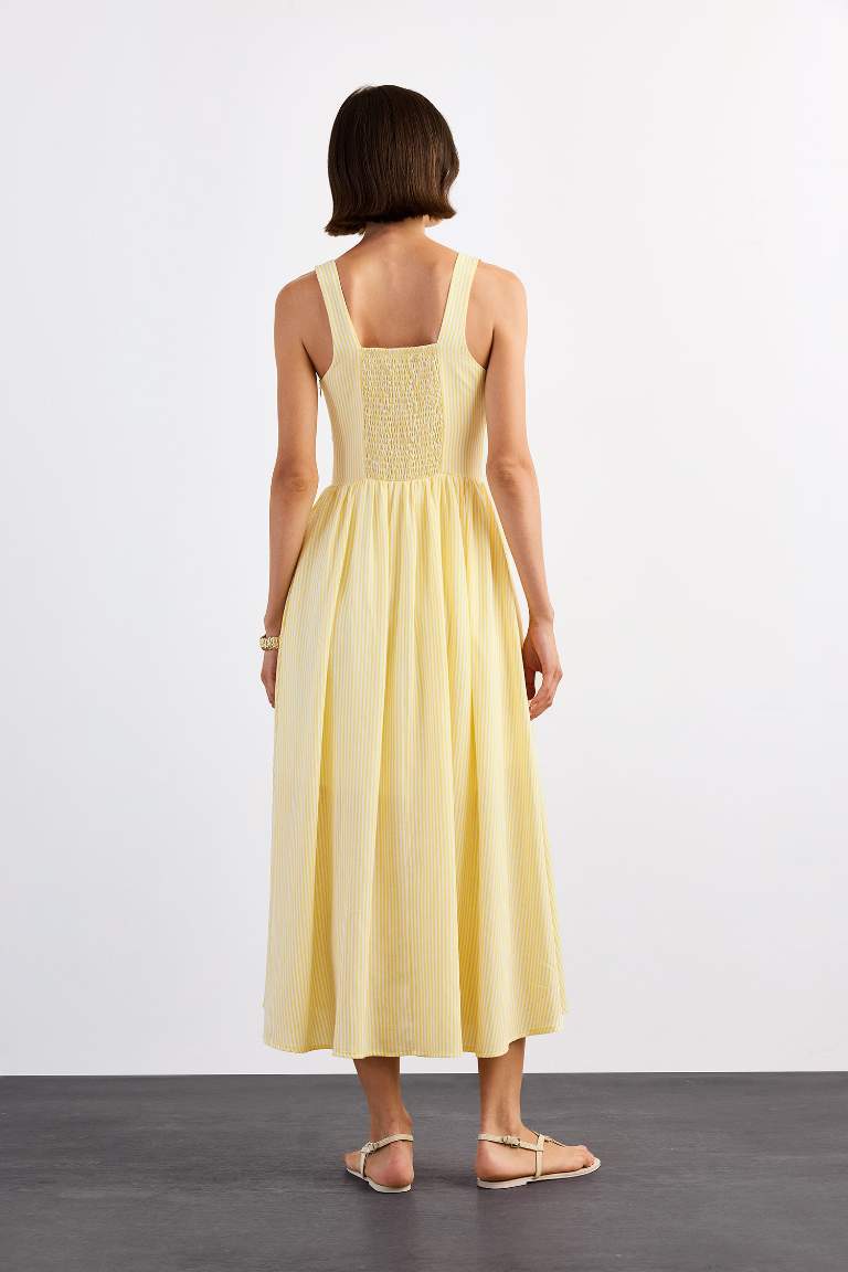 Square Neck Strappy Maxi Dress