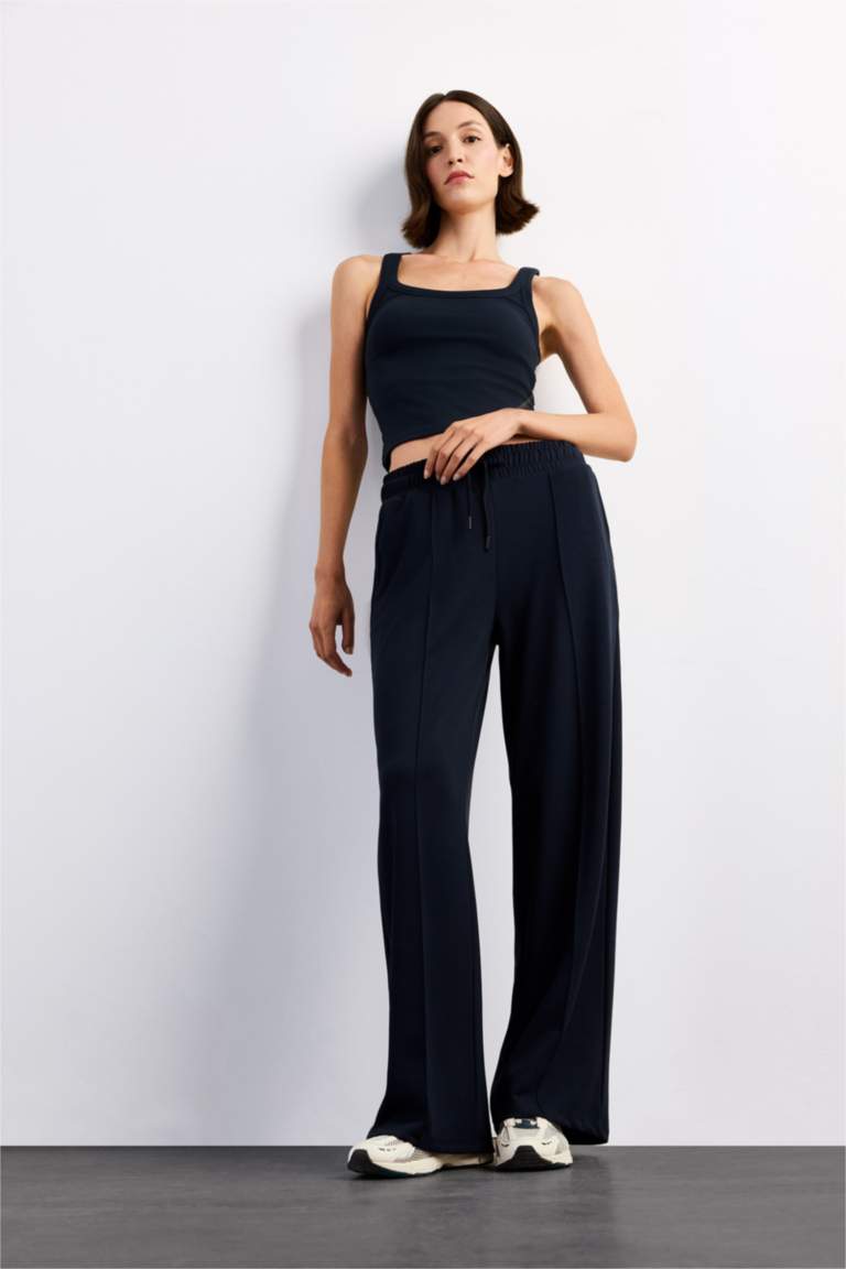 Relax Fit Normal Bel Düz Paça Modal Pantolon