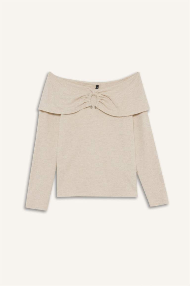 Slim Fit Off Shoulder T-Shirt