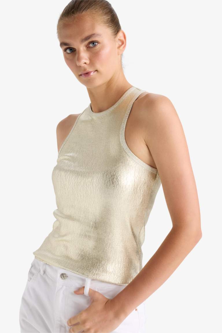 Slim Fit Camisole Halter Collar Tank Top