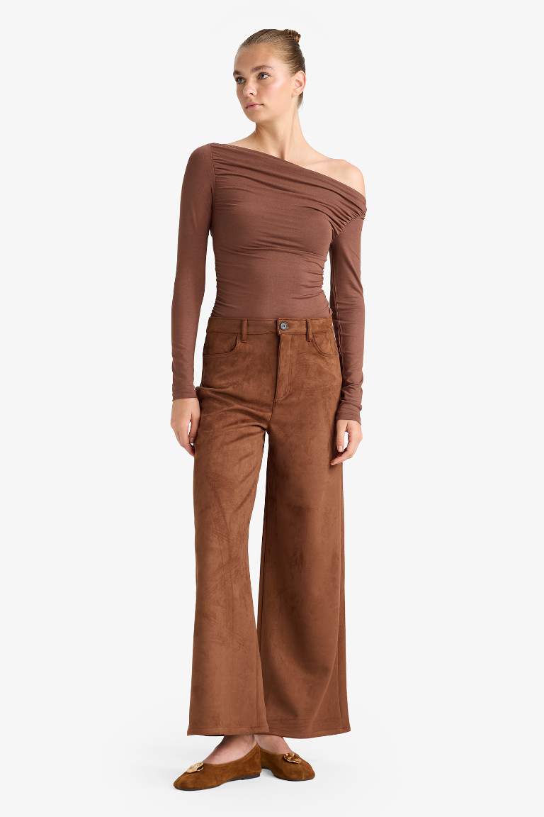 Slim Fit Off Shoulder Long Sleeve T-Shirt