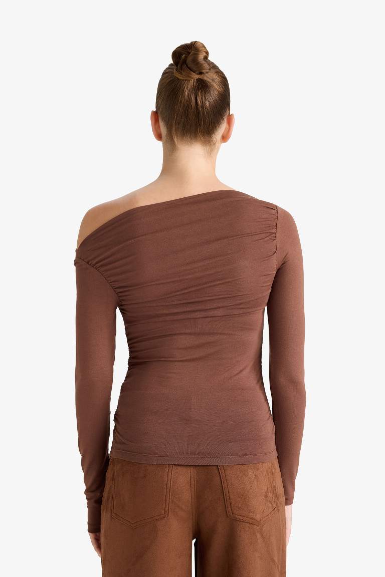 Slim Fit Off Shoulder Long Sleeve T-Shirt