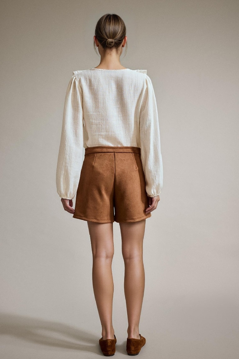 شورت شمواه مفصل بمشبك