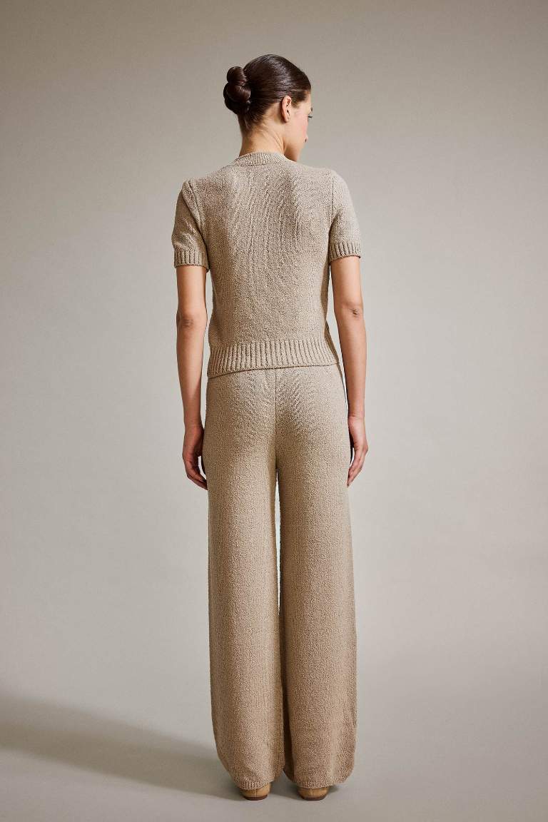 Relax Fit Normal Waist Straight Leg Trousers
