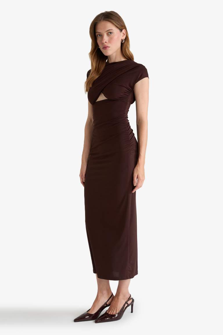 Crew Neck Short Sleeve Midi Dress