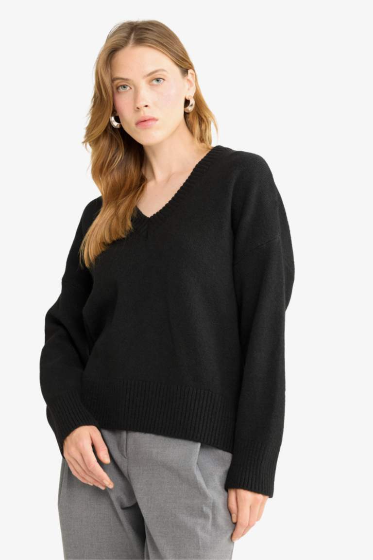 Oversize Fit V-Neck Knitwear Pullover