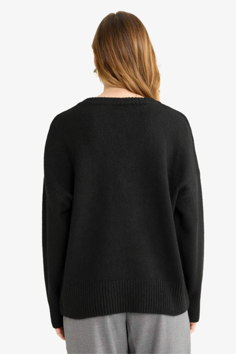 Oversize Fit V-Neck Knitwear Pullover