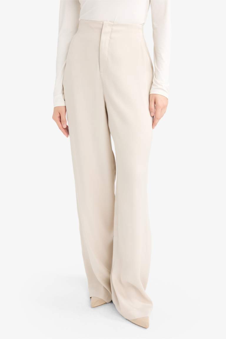 Regular Fit With Pockets Satin Trousers