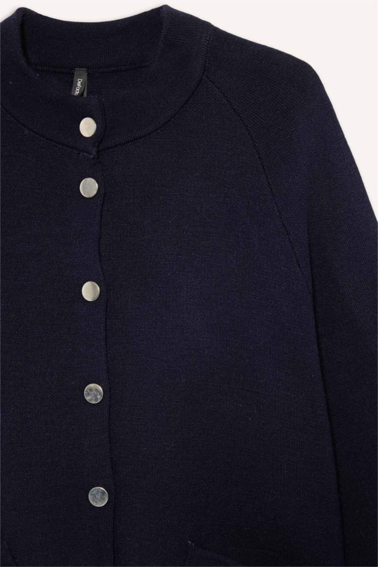 Relax Fit V-Neck Knitwear Cardigan