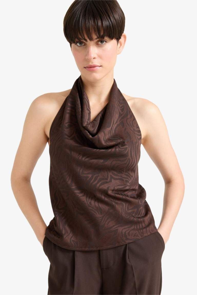 Regular Fit Halter Collar Sleeveless Blouse