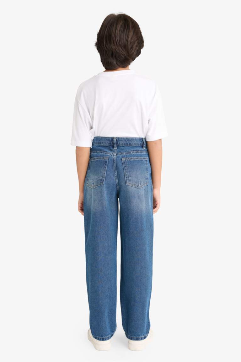 Джинсы для мальчиков с прямыми штанинами и разрывами