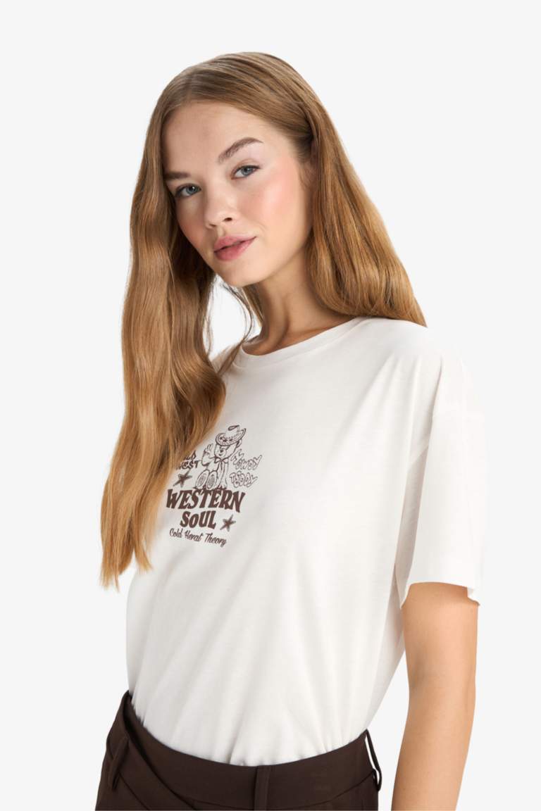 Oversize Loose Fit Crew Neck Printed T-Shirt