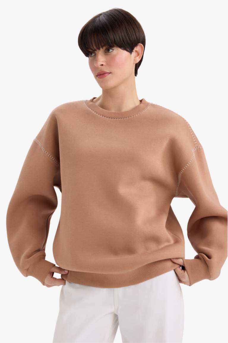 Long Sleeve Sweatshirt