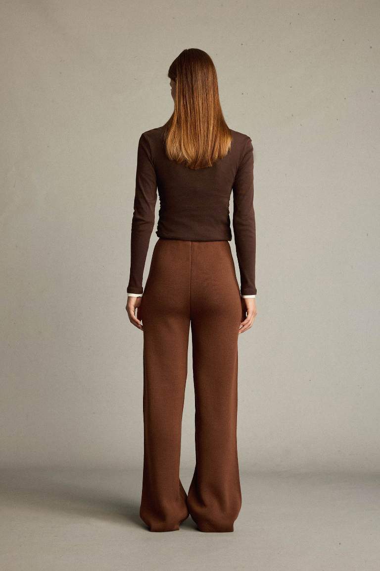 Relax Fit Trousers