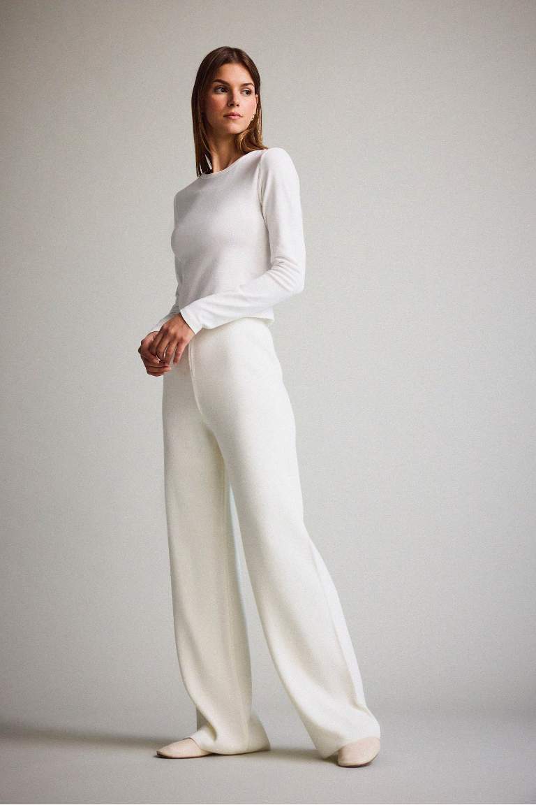 Relax Fit Trousers